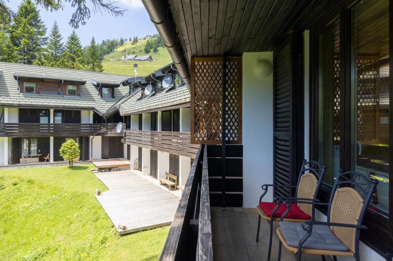 Apartma Krvavec - Cosy Mountain Retreat Cerklje na Gorenjskem Eksteriør billede
