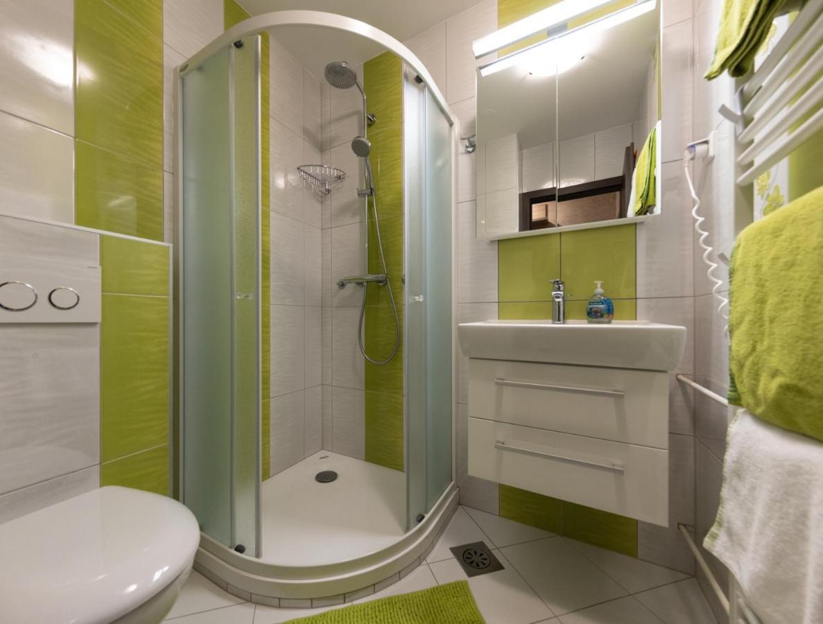 Apartma Krvavec - Cosy Mountain Retreat Cerklje na Gorenjskem Eksteriør billede