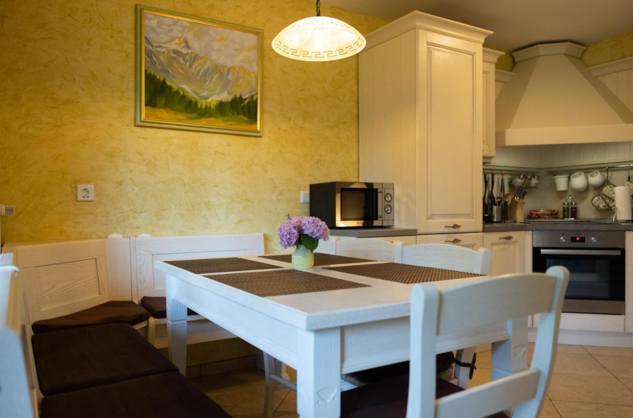 Apartma Krvavec - Cosy Mountain Retreat Cerklje na Gorenjskem Eksteriør billede